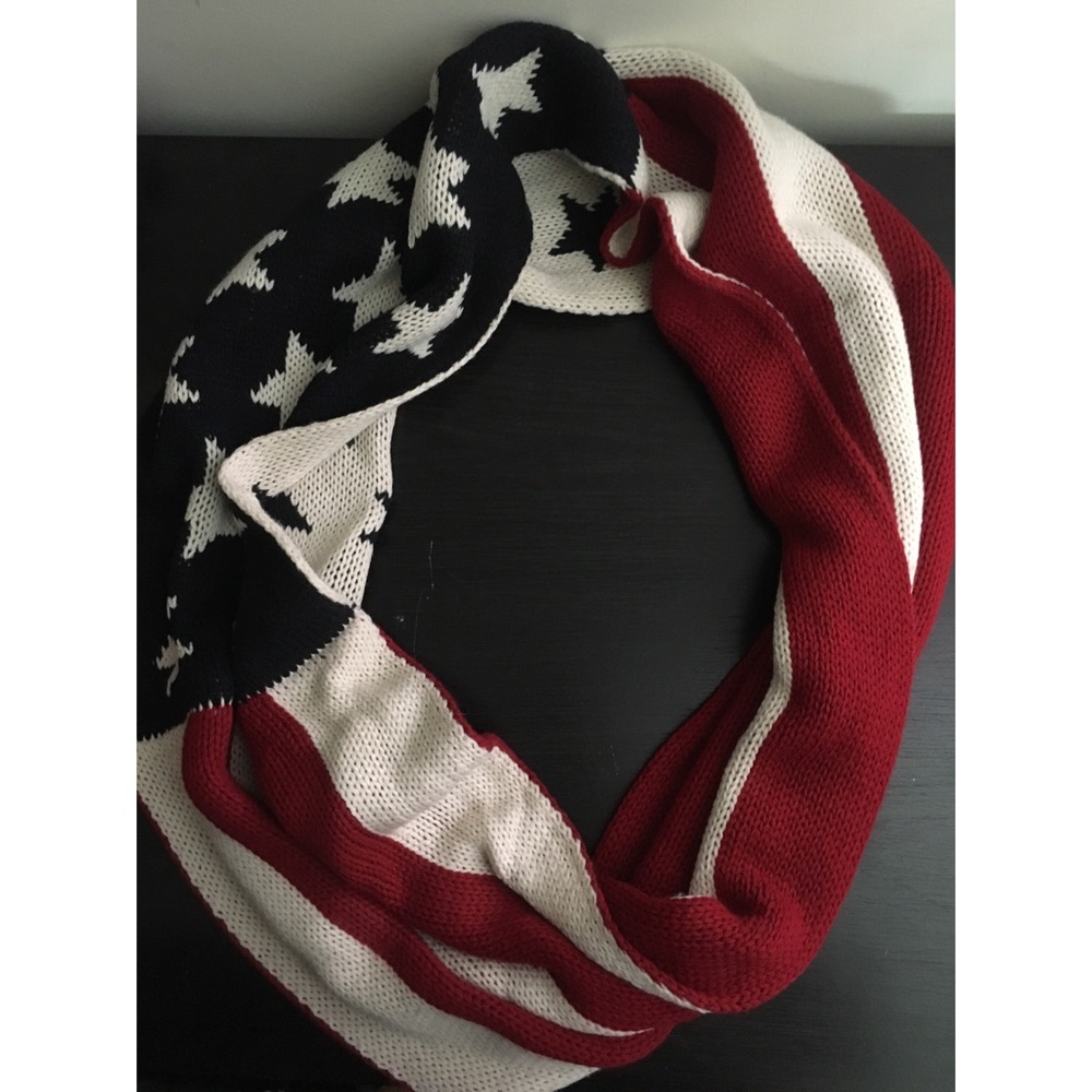 American Flag Circle Scarf